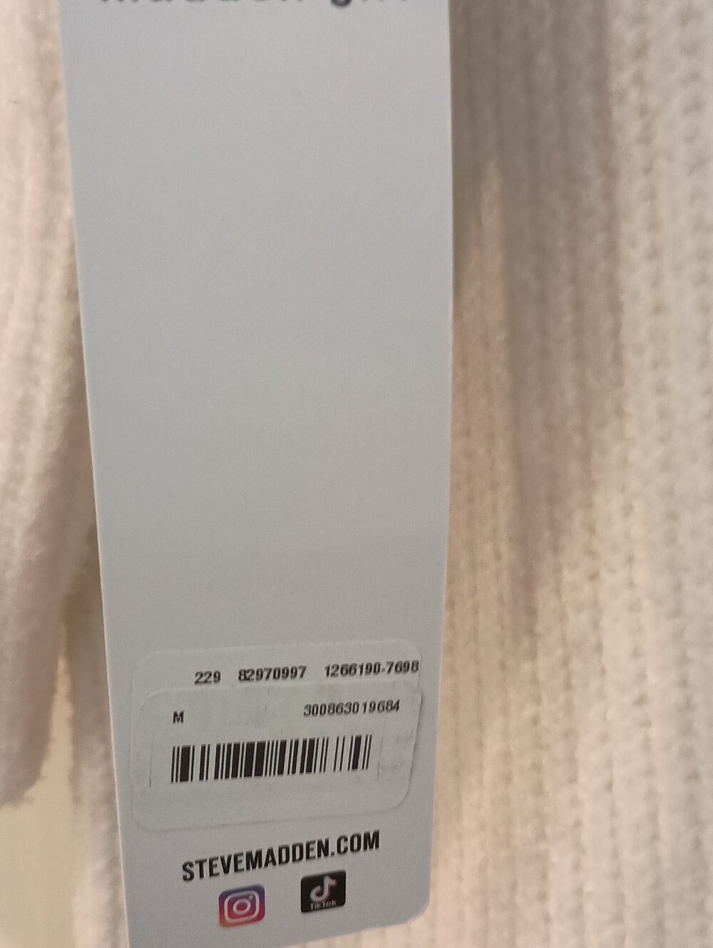Madden Girl Cream Ribbed Cropped Cardigan with Snap Closure - Picture 6 of 7